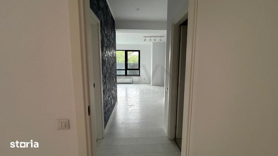 Apartament cu 3 camere în Central — fotografia 1