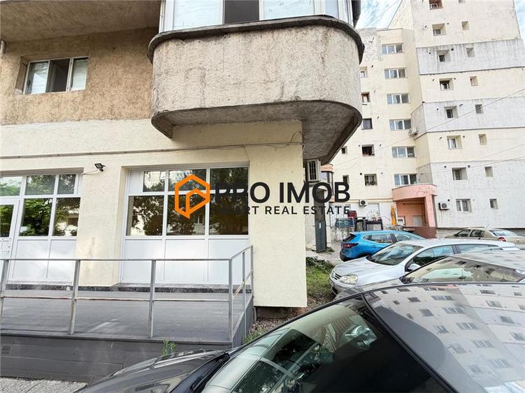 Spațiu comercial, de 65 mp, în 1 Decembrie