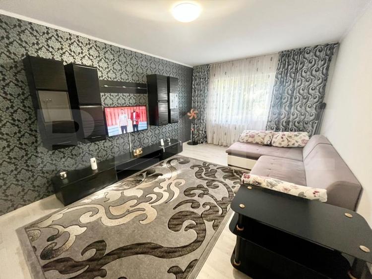Apartament cu 2 camere decomandat, mobilat în Rogerius