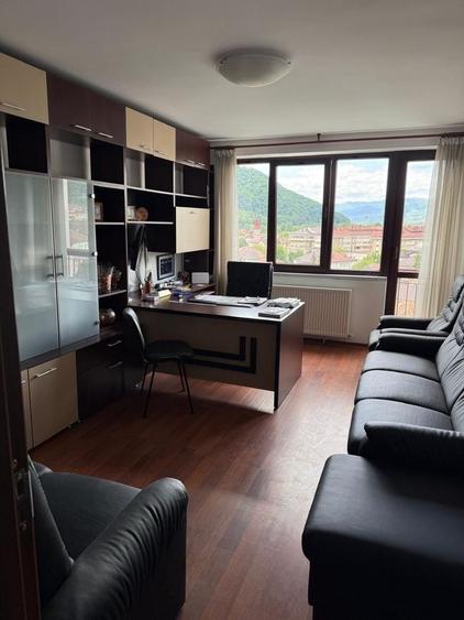 Inchiriez apartament 2 camere ultracentral - 6