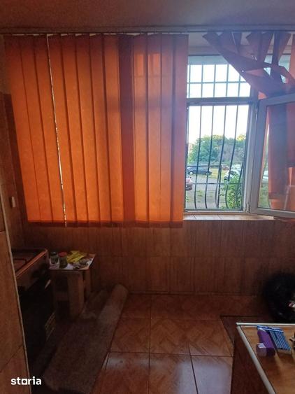 Apartament cu 2 camere semidecomandat în Sud