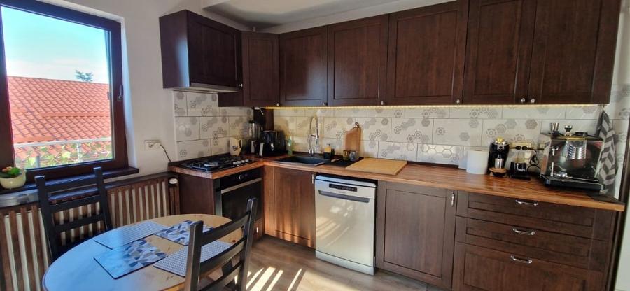 Apartament de 3 camere - spatios si luminos - 13