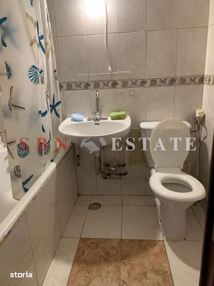 Apartament cu 3 camere decomandat în Valea Ialomiței