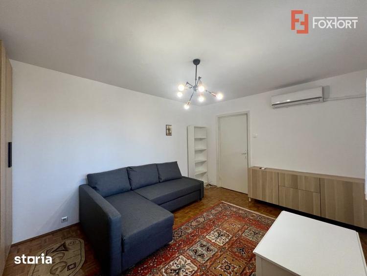 Apartament cu 2 camere semidecomandat, mobilat în Olimpia-Stadion