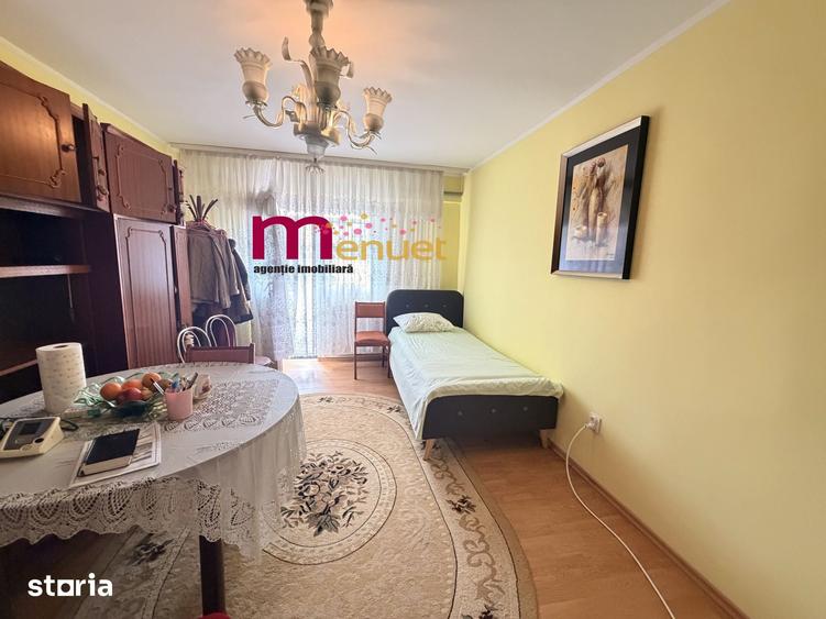 Apartament cu 2 camere decomandat în Central
