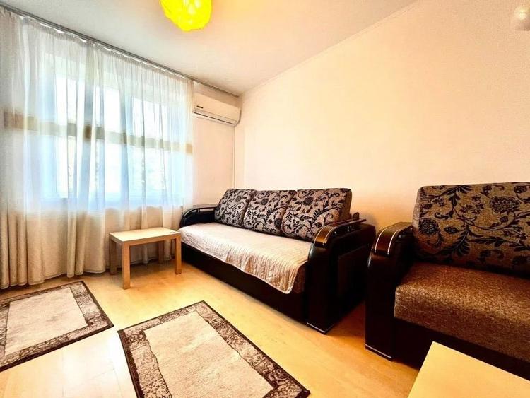 Apartament cu 3 camere decomandat, mobilat în Dristor
