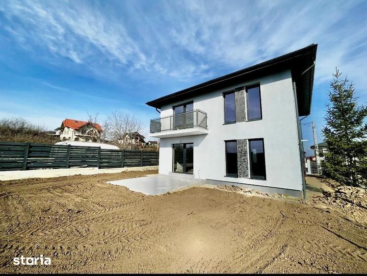 Casă cu 4 camere cu Teren 404 Mp în Bârnova