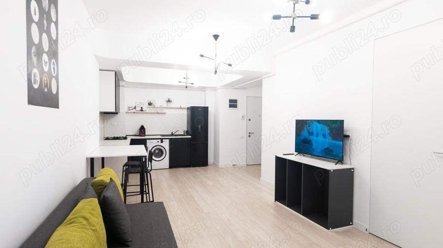 Apartament cu 2 camere semidecomandat în Politehnica