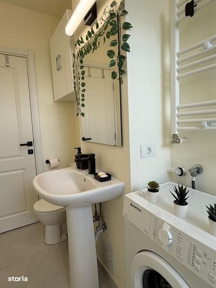 Apartament cu 5 camere în Gorjului
