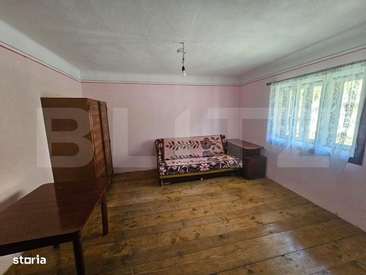 Casă cu 3 camere în Întregalde