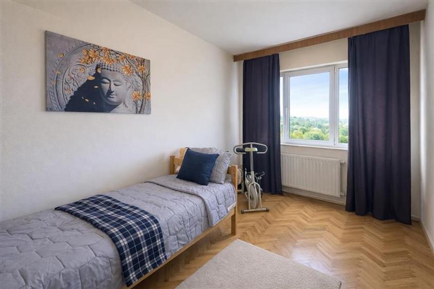 Panorama spectaculoasa:apartament 2 camere+garaj,Aleea Carpati,Targu Mures - 4