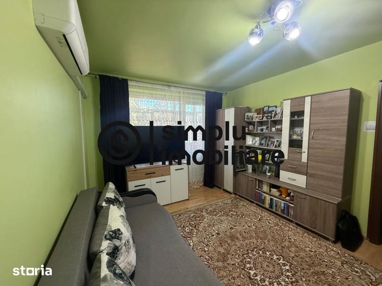 Apartament cu 3 camere în Brazda lui Novac