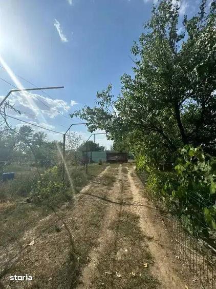Casă cu 5 camere cu Canalizare în Ion Roată
