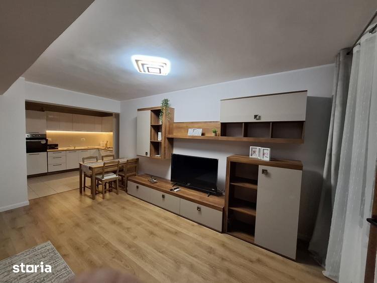 Apartament cu 2 camere în Micro 17