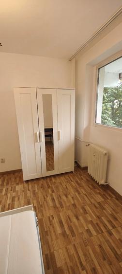 Garsonieră decomandată în Drumul Taberei