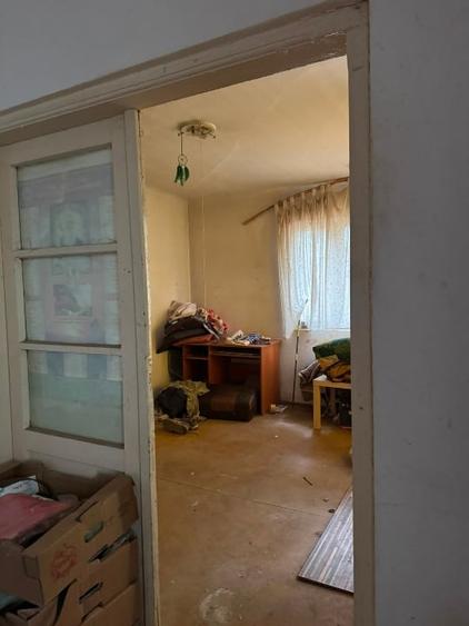 Casă individuală cu 5 camere cu Teren 965 Mp în Frumușani