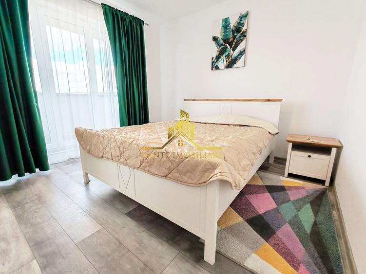Apartament cu 2 camere semidecomandat, mobilat în Florești