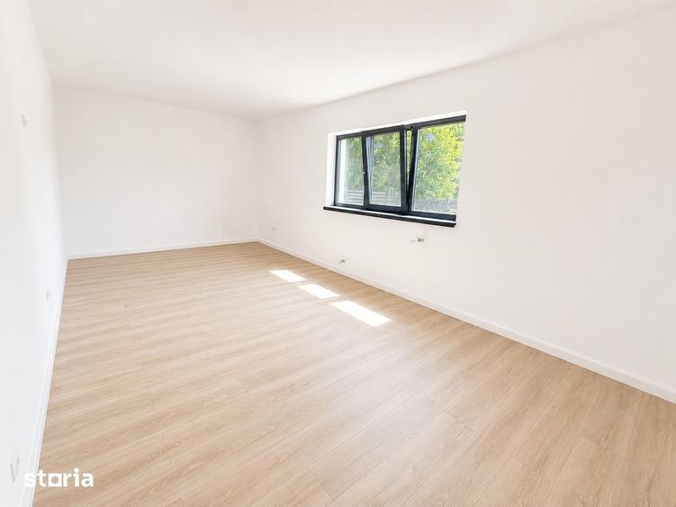 Casă cu 3 camere cu Teren 310 Mp în Podu Roș