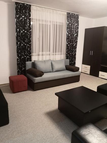 Garsonieră decomandată în Gară