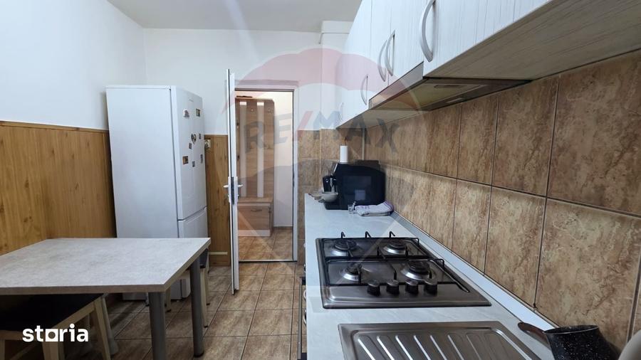 Apartament cu 2 camere semidecomandat în Central