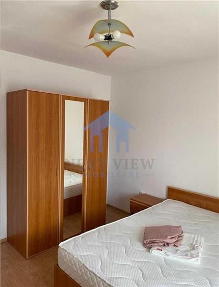 Apartament cu 2 camere decomandat în Zorilor