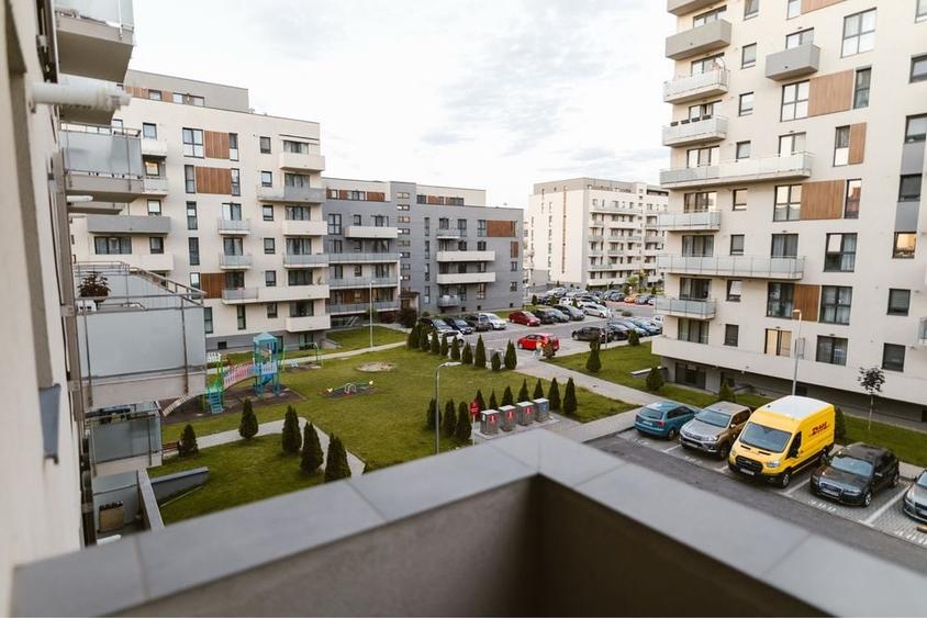 Apartament cu 2 camere decomandat în Central