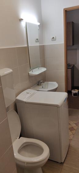 Casă cu 16 camere cu Canalizare în Bărdești