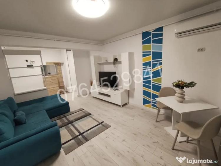 Apt. 2 cam. Central Address, bloc 2022 zona 13 Septembrie,Str. Nasaud - 1