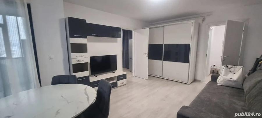 Garsonieră decomandată, mobilată în Central