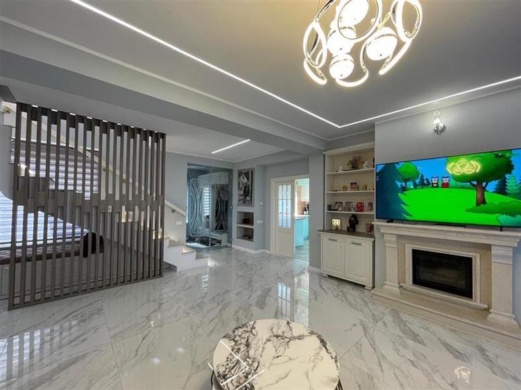 Casă individuală cu 4 camere cu Teren 1530 Mp în Somova