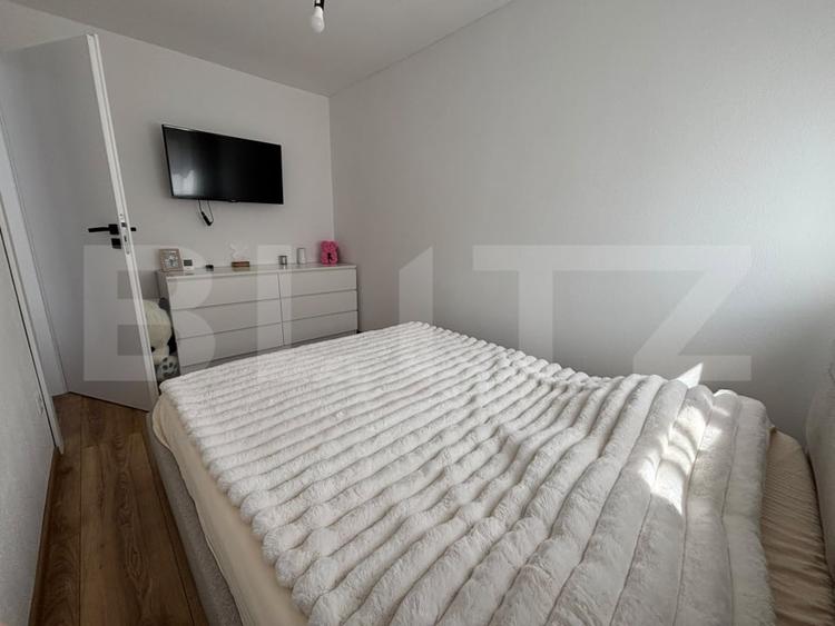 Apartament cu 3 camere decomandat, mobilat în Sântandrei