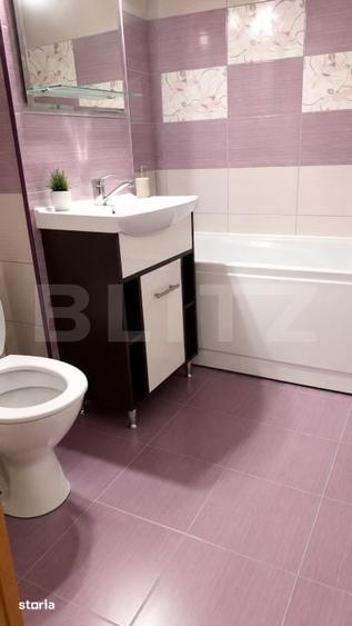 Apartament cu 3 camere decomandat în Astra