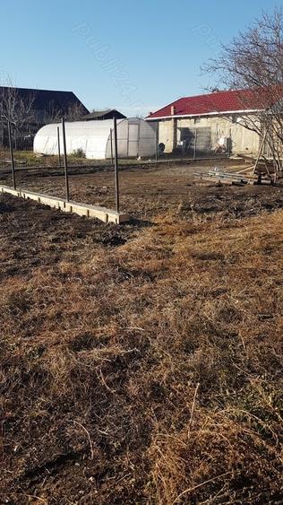 Teren de 3100 mp, în Lipia