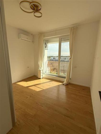 Apartament cu 2 camere semidecomandat în Tunari