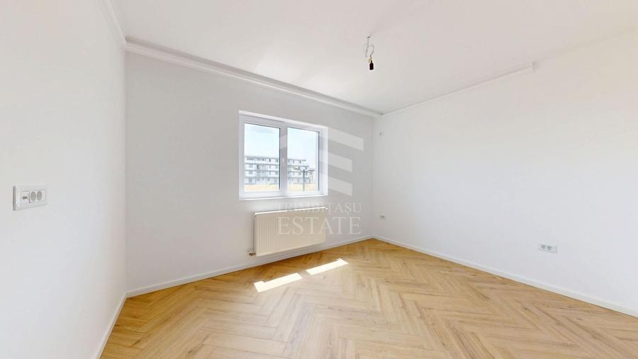 Apartament cu 3 camere semidecomandat în Dobroești