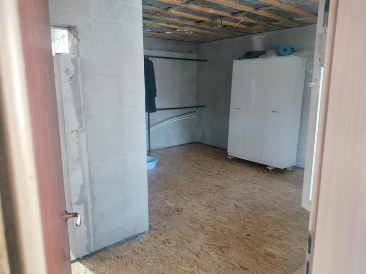 Casă cu 2 camere în Dragu