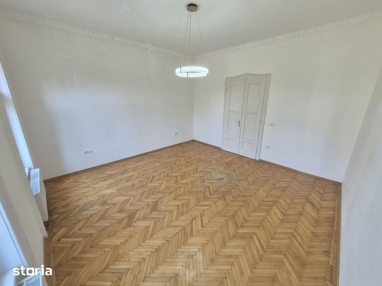 Spațiu comercial, de 86 mp, în Elisabetin