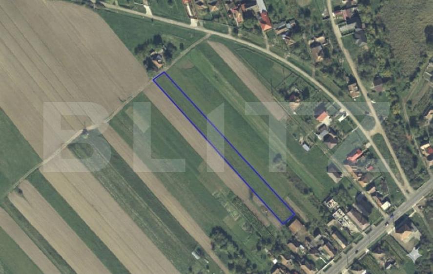 Teren de 3600 mp, în Ardud