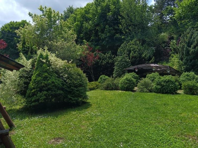 Casă cu 3 camere în Sucevița