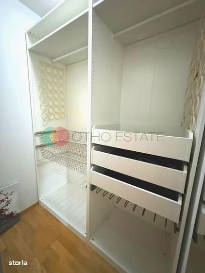 Apartament cu 4 camere în Central