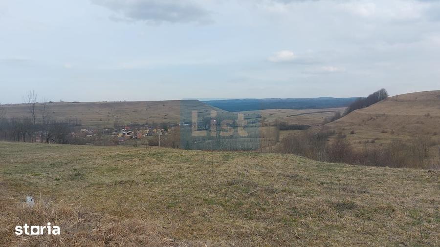 Casă cu 2 camere cu Teren 2295 Mp în Mărgău