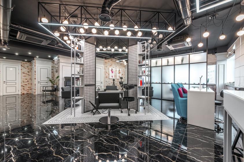 Spațiu comercial, de 56.650001525879 mp, în Semicentral