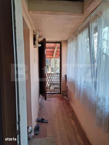 Casă cu 1 camere cu Teren 5400 Mp în Central