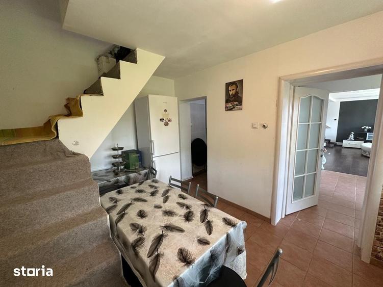 Casă cu 4 camere cu Teren 260 Mp în Chitila