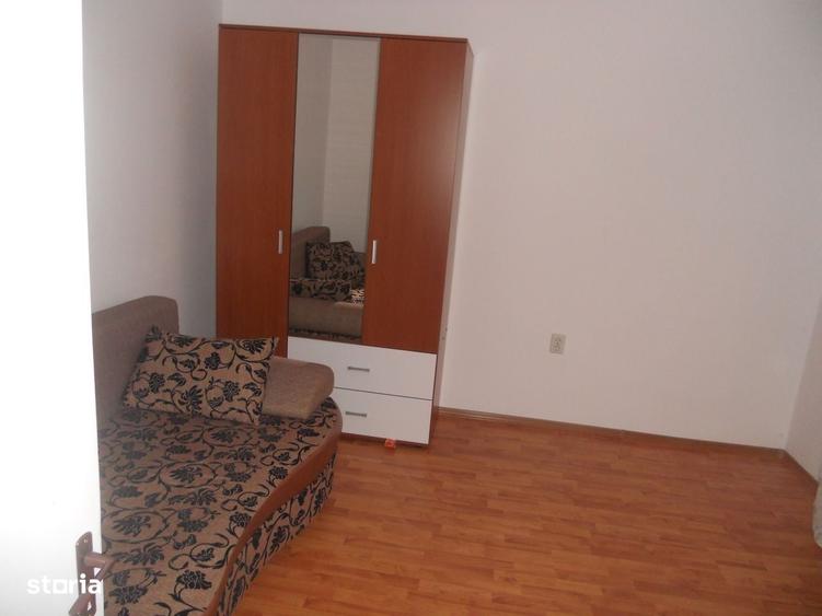 Apartament cu 2 camere decomandat în Mărăței