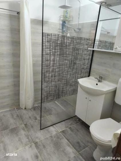 Apartament cu 3 camere decomandat în Calea Călărașilor