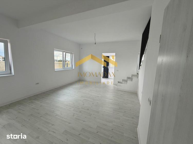 Casă cu 3 camere cu Teren 210 Mp în Bucovăț