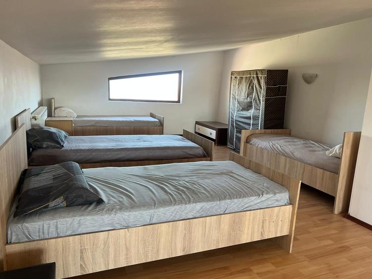 Casă cu 5 camere cu Canalizare în Ovidiu