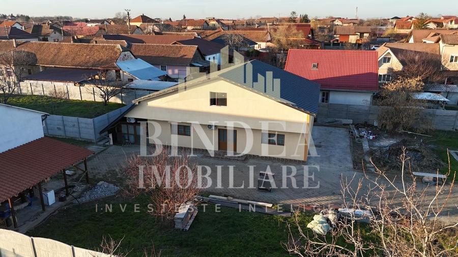 Casă individuală cu 5 camere cu Canalizare în Giarmata