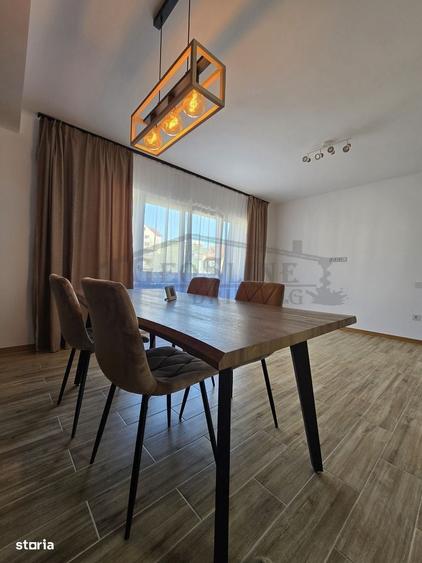 Apartament cu 3 camere decomandat în Baciu